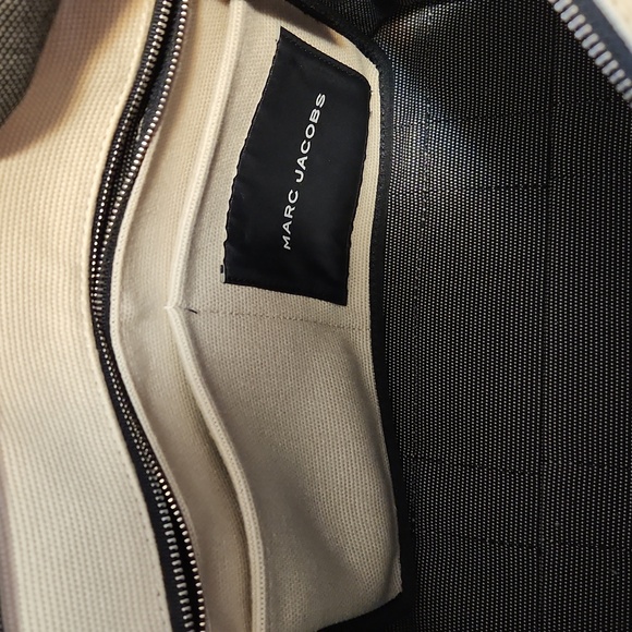 Marc Jacobs Jaquard Tote - Picture 7 of 8